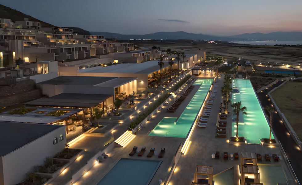 THE ROYAL SENSES CURIO COLLECTION HILTON