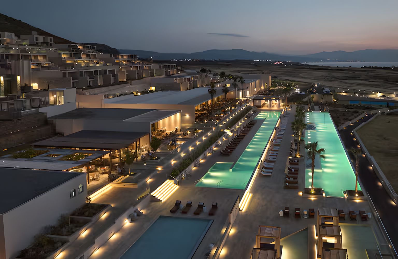 THE ROYAL SENSES CURIO COLLECTION HILTON